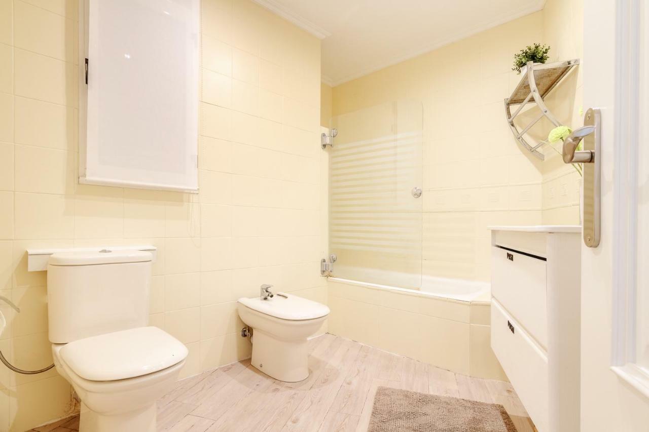 San Mames View Apartment Bilbao Luaran gambar